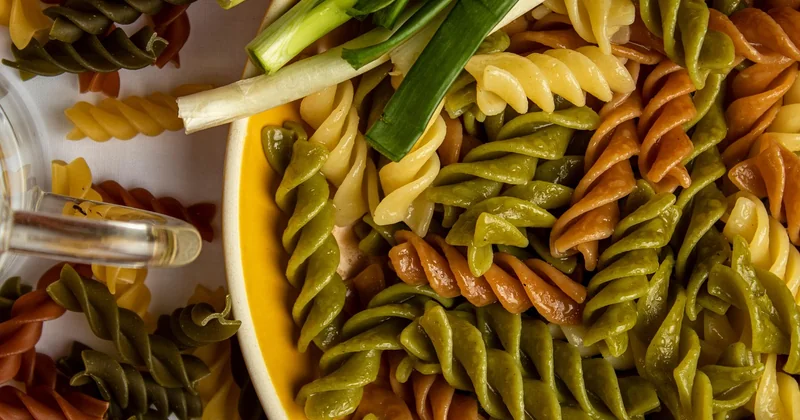Les trois familles de plats qui sauvent un soir de semaine